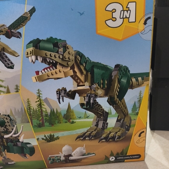 LEGO Creator 3-in-1 T-Rex Set - Green and Tan - Picture 3 of 3
